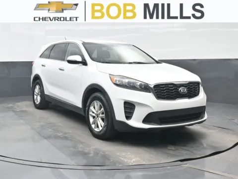 White 2020 Kia Sorento LX for sale in Darlington, SC