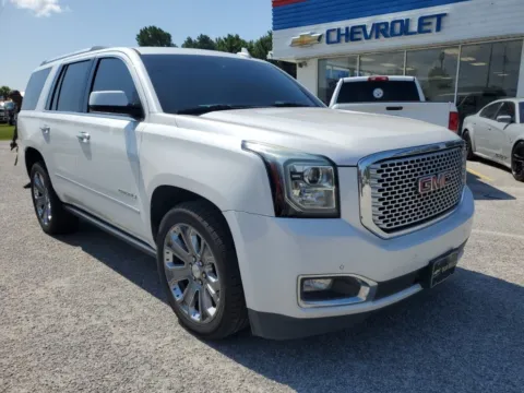 White 2016 GMC Yukon Denali for sale in Darlington, SC