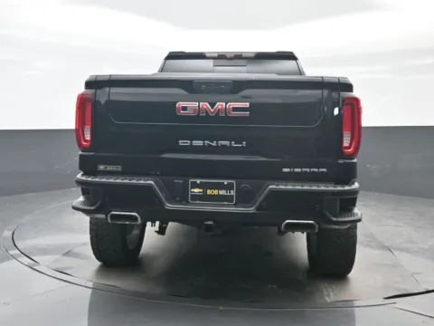 More photos of 2020 GMC Sierra 1500 Denali at Bob Mills Chevrolet, SC