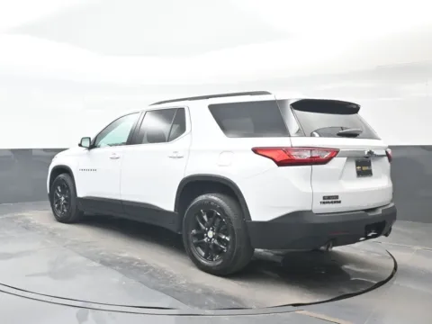 More photos of 2021 Chevrolet Traverse LT at Bob Mills Chevrolet, SC