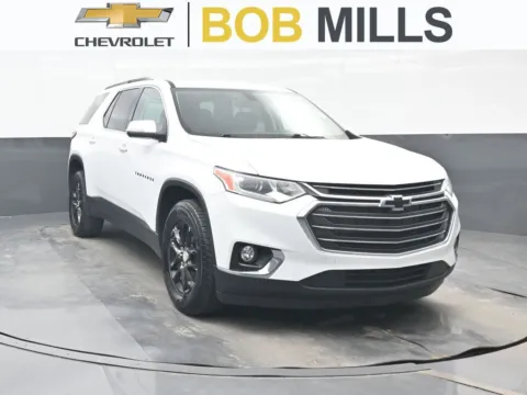 White 2021 Chevrolet Traverse LT for sale in Darlington, SC