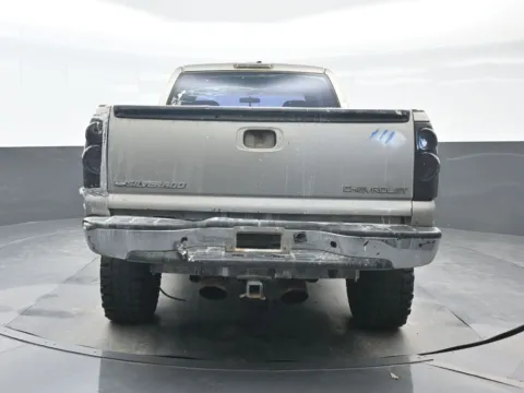 More photos of 2002 Chevrolet Silverado 1500 LS at Bob Mills Chevrolet, SC
