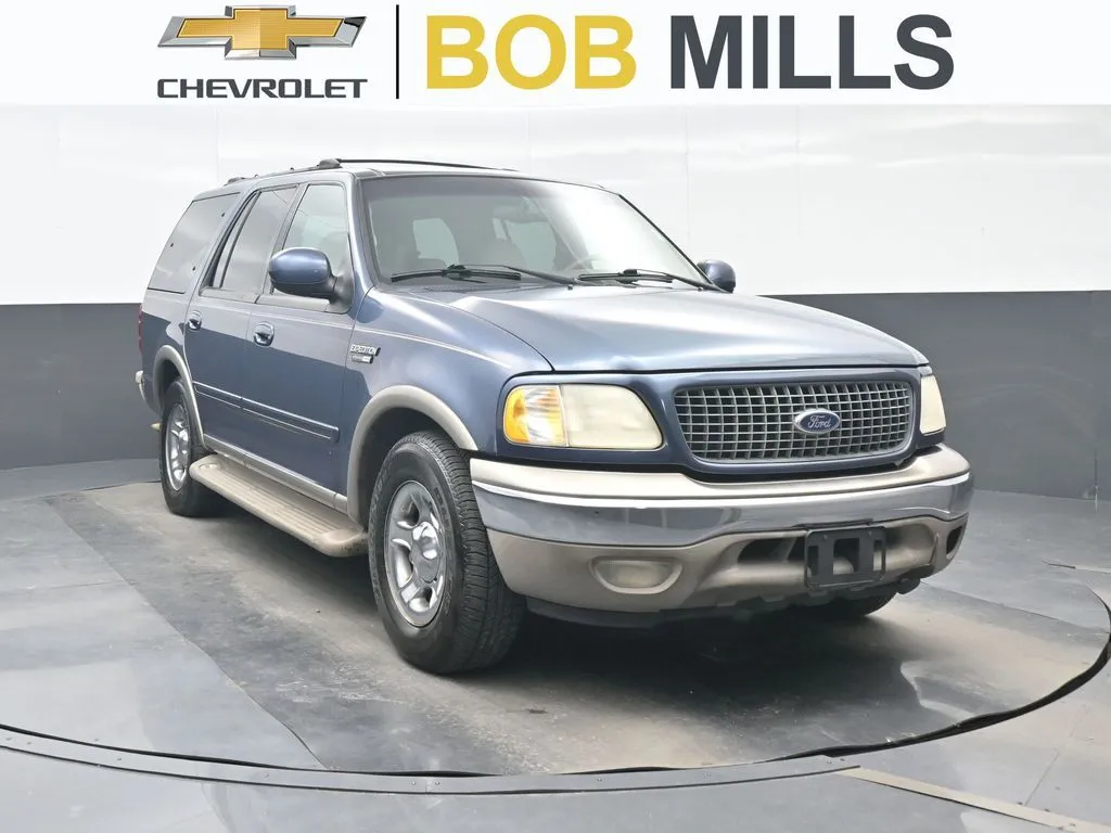 Green 2000 Ford Expedition Eddie Bauer for sale in Darlington, SC