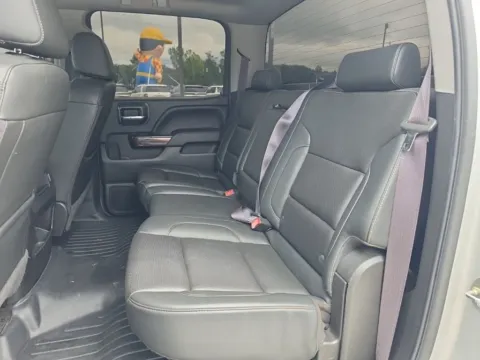 More photos of 2017 GMC Sierra 1500 SLT at Bob Mills Chevrolet, SC