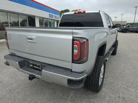 More photos of 2017 GMC Sierra 1500 SLT at Bob Mills Chevrolet, SC