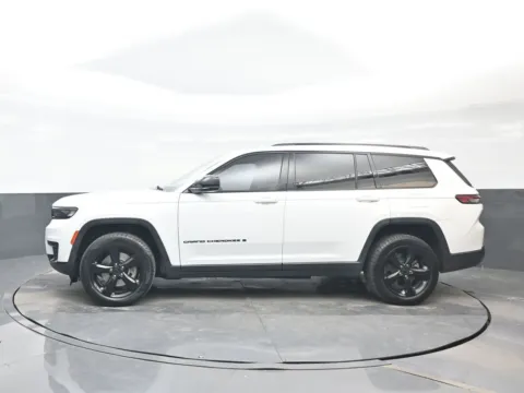 Another view of 2021 Jeep Grand Cherokee L Altitude for sale in Darlington, SC at Bob Mills Chevrolet