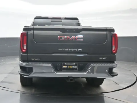 More photos of 2020 GMC Sierra 1500 SLT at Bob Mills Chevrolet, SC