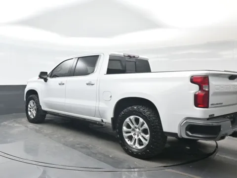 More photos of 2022 Chevrolet Silverado 1500 LTZ at Bob Mills Chevrolet, SC