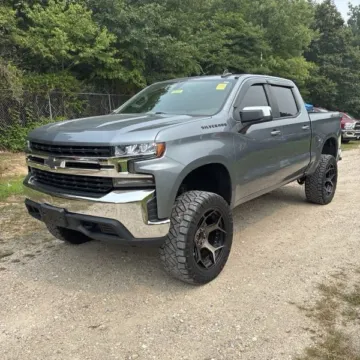 More photos of 2019 Chevrolet Silverado 1500 LT at Bob Mills Chevrolet, SC