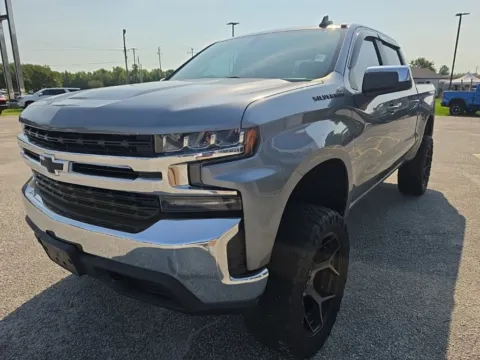 Photos of 2019 Chevrolet Silverado 1500 LT for sale in Darlington, SC at Bob Mills Chevrolet