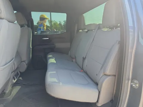 More photos of 2019 Chevrolet Silverado 1500 LT at Bob Mills Chevrolet, SC
