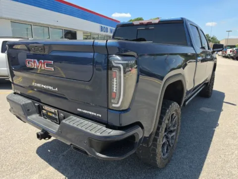 More photos of 2021 GMC Sierra 1500 Denali at Bob Mills Chevrolet, SC