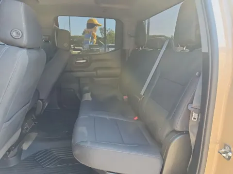More photos of 2022 Chevrolet Silverado 1500 Custom Trail Boss at Bob Mills Chevrolet, SC