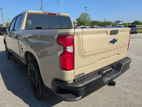 Another view of 2022 Chevrolet Silverado 1500 Custom Trail Boss for sale in Darlington, SC at Bob Mills Chevrolet