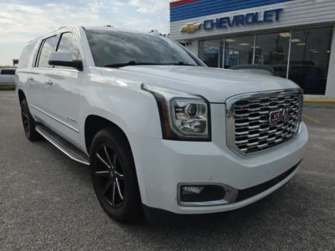 White 2020 GMC Yukon XL Denali for sale in Darlington, SC