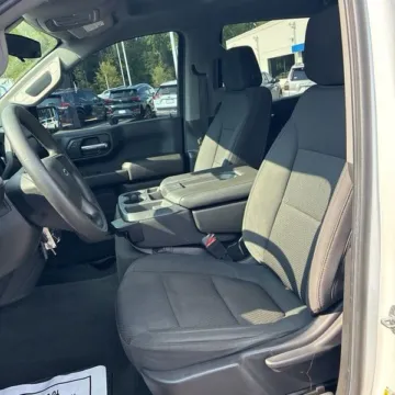More photos of 2021 Chevrolet Silverado 1500 Custom Trail Boss at Bob Mills Chevrolet, SC