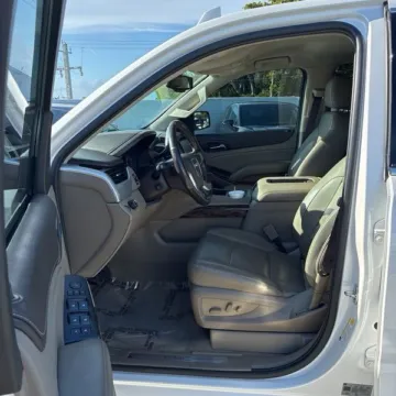More photos of 2020 GMC Yukon SLT at Bob Mills Chevrolet, SC