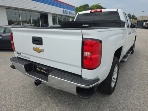 More photos of 2017 Chevrolet Silverado 1500 LT at Bob Mills Chevrolet, SC