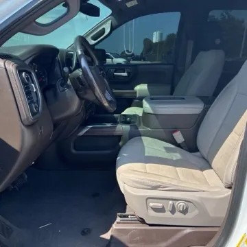 More photos of 2019 Chevrolet Silverado 1500 RST at Bob Mills Chevrolet, SC