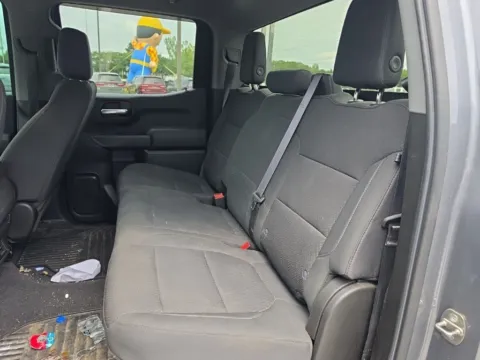 More photos of 2021 Chevrolet Silverado 1500 Custom at Bob Mills Chevrolet, SC