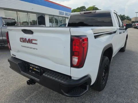 More photos of 2019 GMC Sierra 1500 at Bob Mills Chevrolet, SC