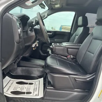 More photos of 2019 GMC Sierra 1500 at Bob Mills Chevrolet, SC