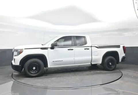 Another view of 2019 GMC Sierra 1500 for sale in Darlington, SC at Bob Mills Chevrolet