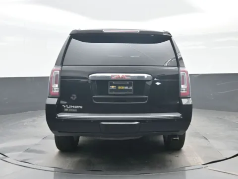 More photos of 2018 GMC Yukon Denali at Bob Mills Chevrolet, SC
