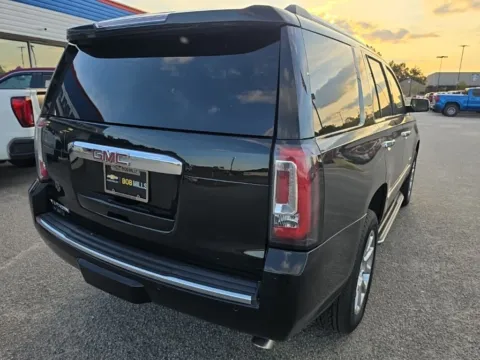 More photos of 2018 GMC Yukon Denali at Bob Mills Chevrolet, SC