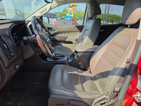 More photos of 2021 GMC Canyon Denali at Bob Mills Chevrolet, SC