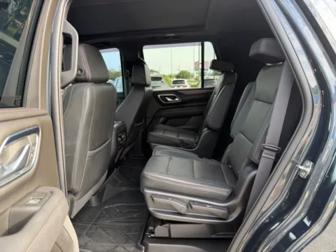 More photos of 2022 Chevrolet Tahoe High Country at Bob Mills Chevrolet, SC