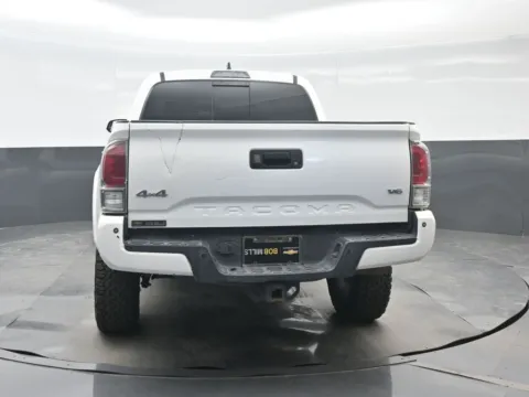 More photos of 2017 Toyota Tacoma Limited at Bob Mills Chevrolet, SC