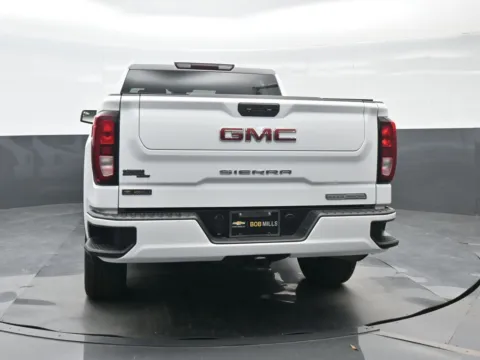 More photos of 2022 GMC Sierra 1500 Elevation at Bob Mills Chevrolet, SC