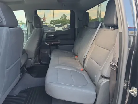 More photos of 2020 GMC Sierra 1500 SLE at Bob Mills Chevrolet, SC