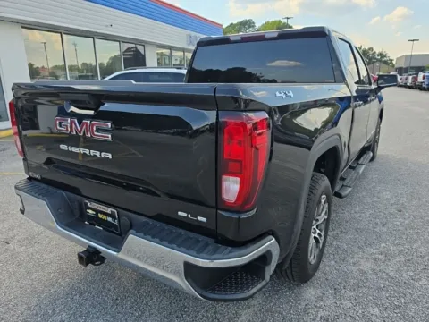 More photos of 2020 GMC Sierra 1500 SLE at Bob Mills Chevrolet, SC