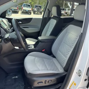 More photos of 2018 Chevrolet Equinox LT at Bob Mills Chevrolet, SC