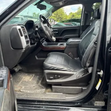 More photos of 2018 GMC Sierra 1500 SLE at Bob Mills Chevrolet, SC