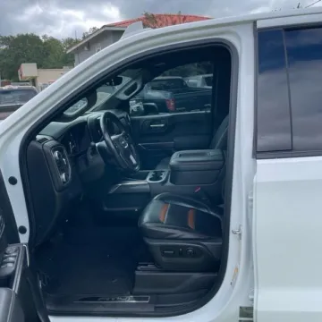 More photos of 2020 GMC Sierra 1500 AT4 at Bob Mills Chevrolet, SC