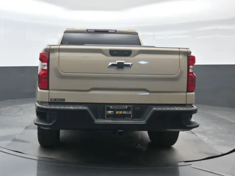 More photos of 2022 Chevrolet Silverado 1500 Custom Trail Boss at Bob Mills Chevrolet, SC