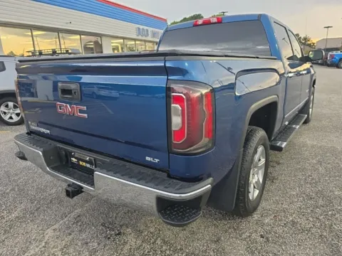 More photos of 2017 GMC Sierra 1500 SLT at Bob Mills Chevrolet, SC