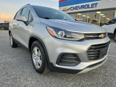 Silver 2021 Chevrolet Trax LT for sale in Darlington, SC