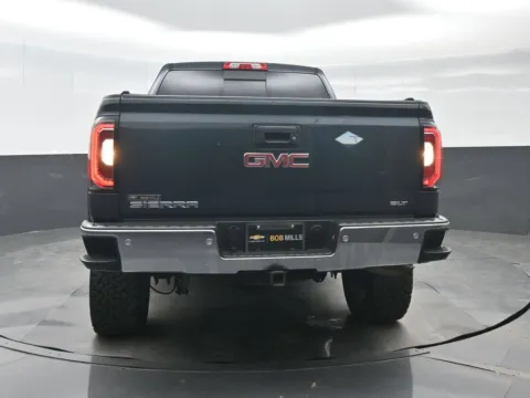 More photos of 2018 GMC Sierra 1500 SLT at Bob Mills Chevrolet, SC
