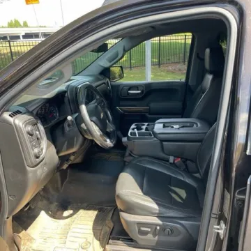 More photos of 2019 Chevrolet Silverado 1500 LT at Bob Mills Chevrolet, SC