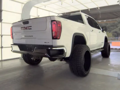 Another view of 2019 GMC Sierra 1500 SLT for sale in Darlington, SC at Bob Mills Chevrolet