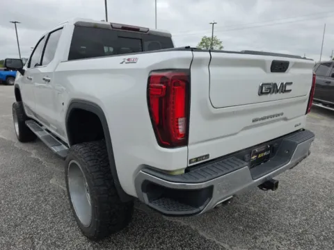 Another view of 2021 GMC Sierra 1500 SLT for sale in Darlington, SC at Bob Mills Chevrolet