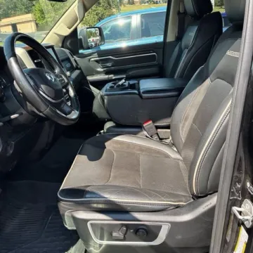 More photos of 2021 Ram 1500 Laramie at Bob Mills Chevrolet, SC