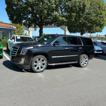 More photos of 2018 Cadillac Escalade Premium Luxury at Bob Mills Chevrolet, SC