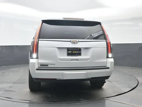 More photos of 2019 Cadillac Escalade at Bob Mills Chevrolet, SC