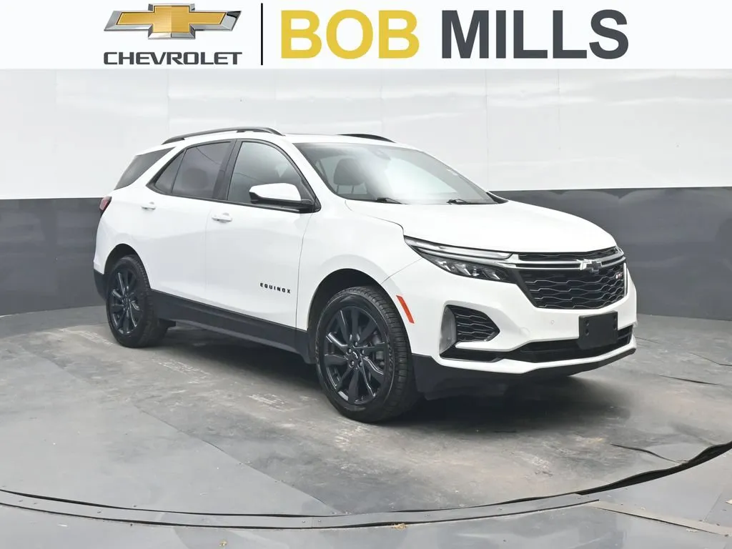 White 2023 Chevrolet Equinox RS for sale in Darlington, SC
