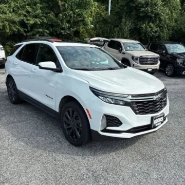 White 2023 Chevrolet Equinox RS for sale in Darlington, SC